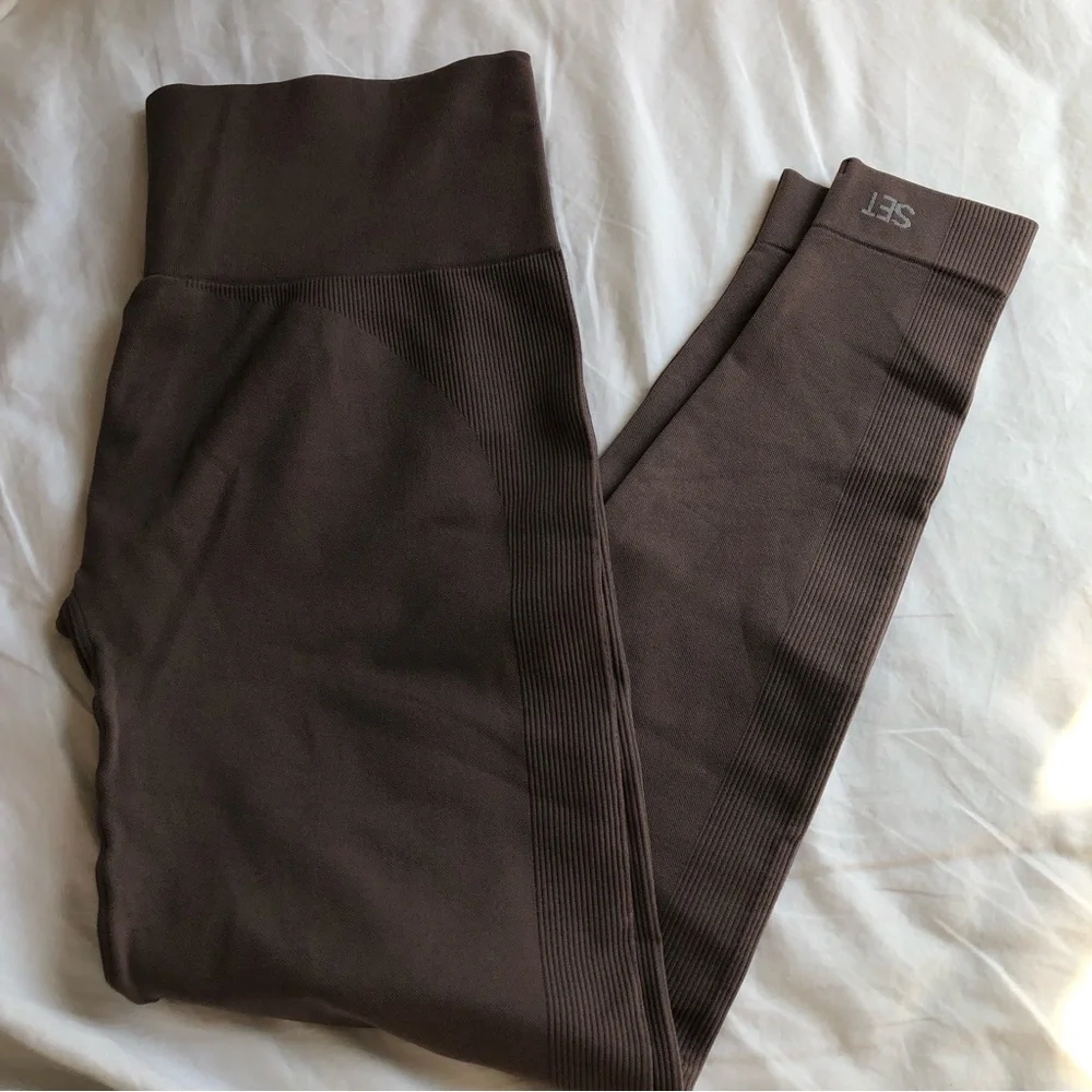 SET ACTIVE Legging and Shorts XL activewear matching workout set Pilates running
